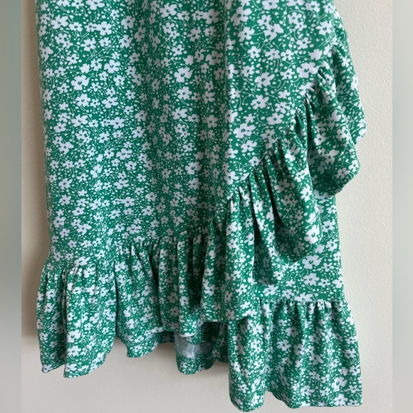 Cute Floral Mini Dress - Picture 3 of 6